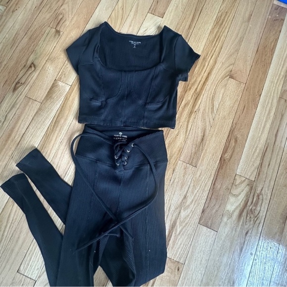 Year of Ours Pants - Year Of ours legging crop top set year of ours